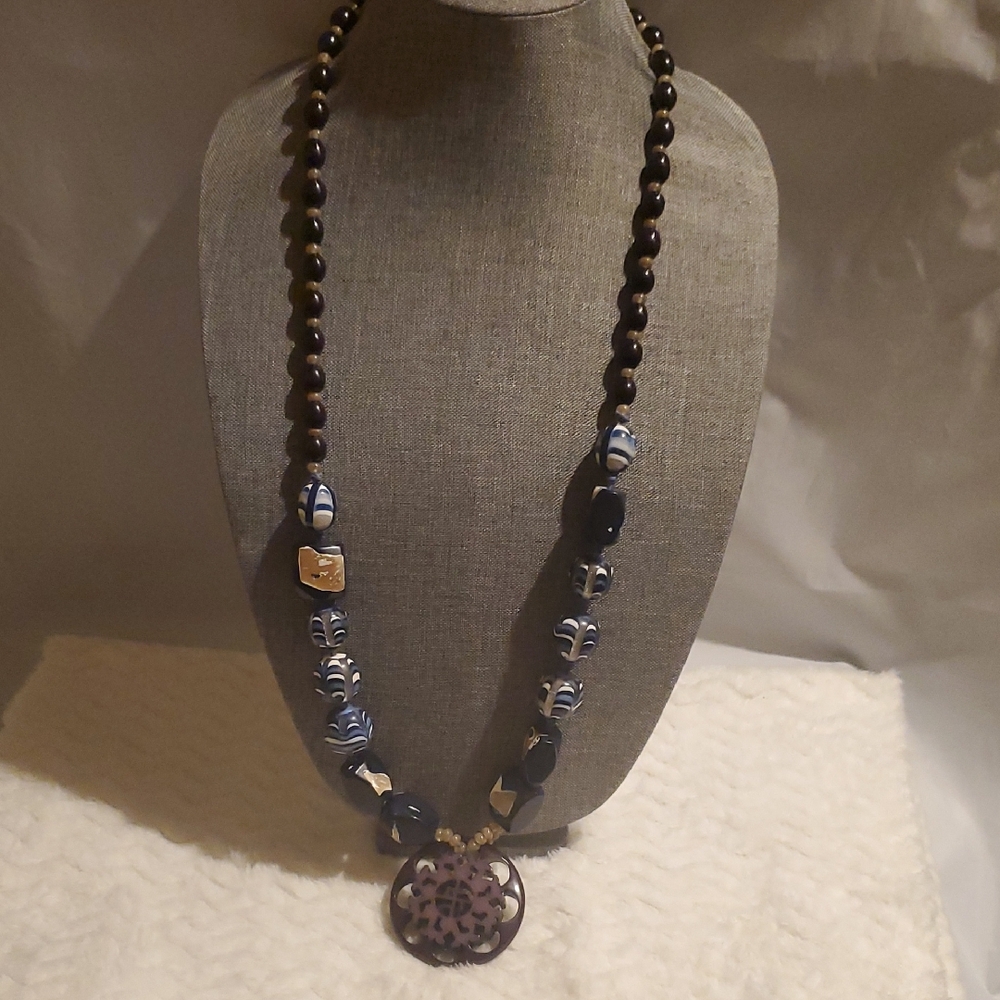 Chico's Blue Dark Brown Acrylic Bead Necklace